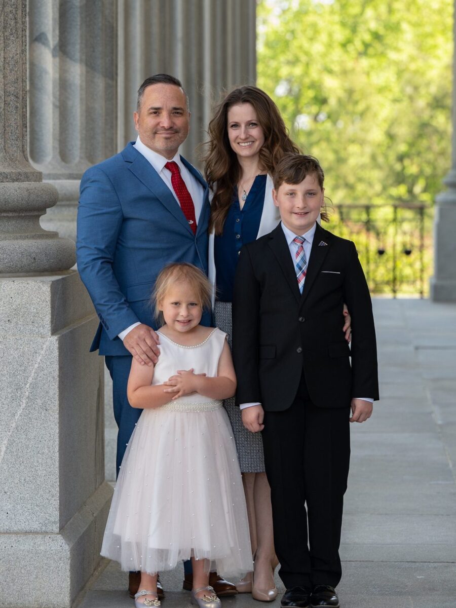 James Teeple with his wife and children at the South Carolina State House